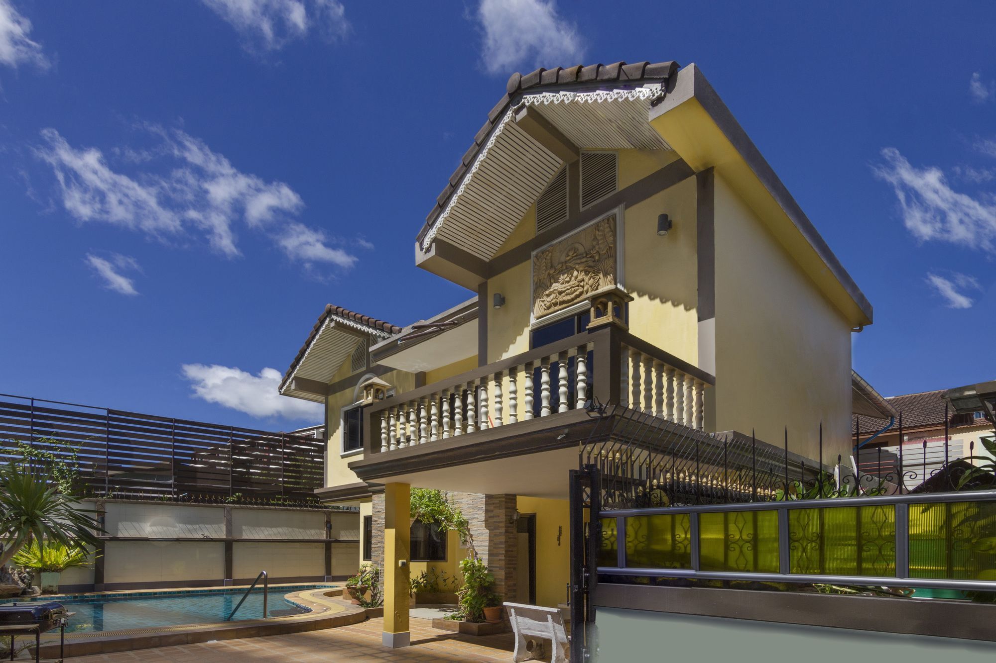 Villa Nowhere Saturn Pattaya